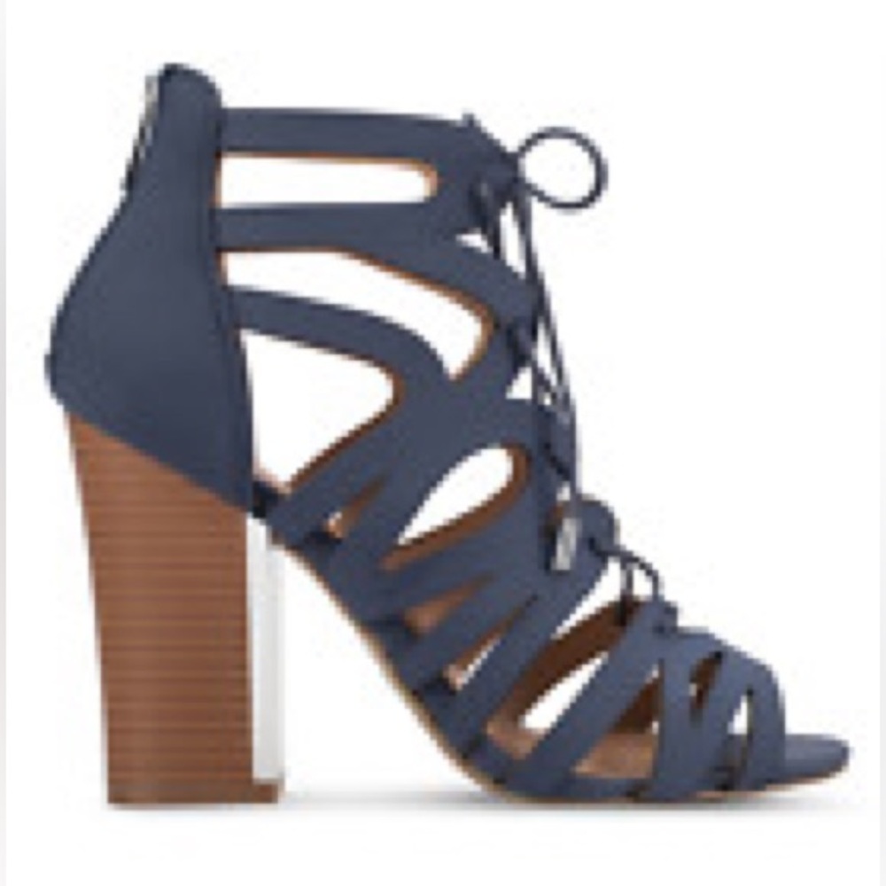 Call It Spring womens gladiator wedges size 6